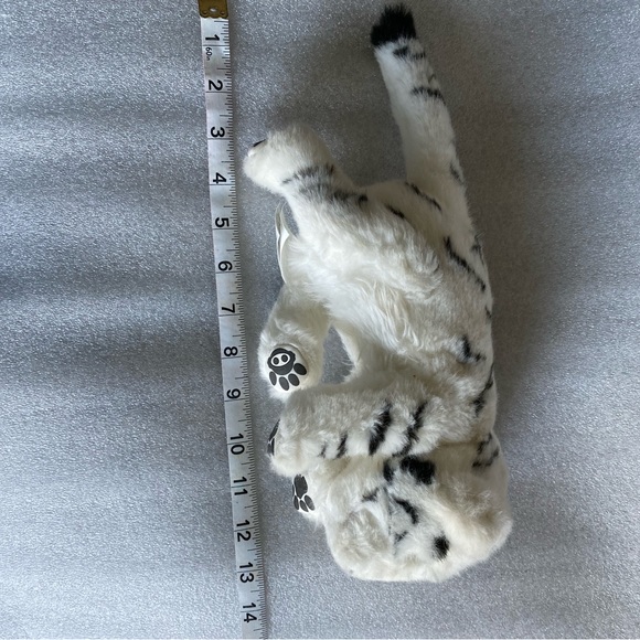 WowWee Alive Mini White Tiger Cub Robotic Animal - Picture 6 of 7
